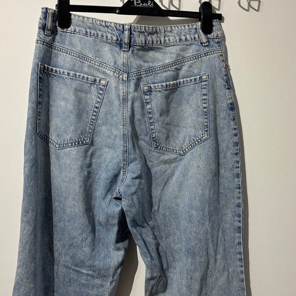 🎉4/30$🎉 Garage Light Blue Distressed Flare Jeans - Picture 4 of 6